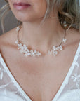 Collana floreale da sposa rosa